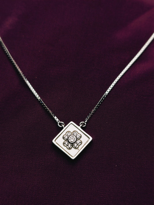 Chain Pendant