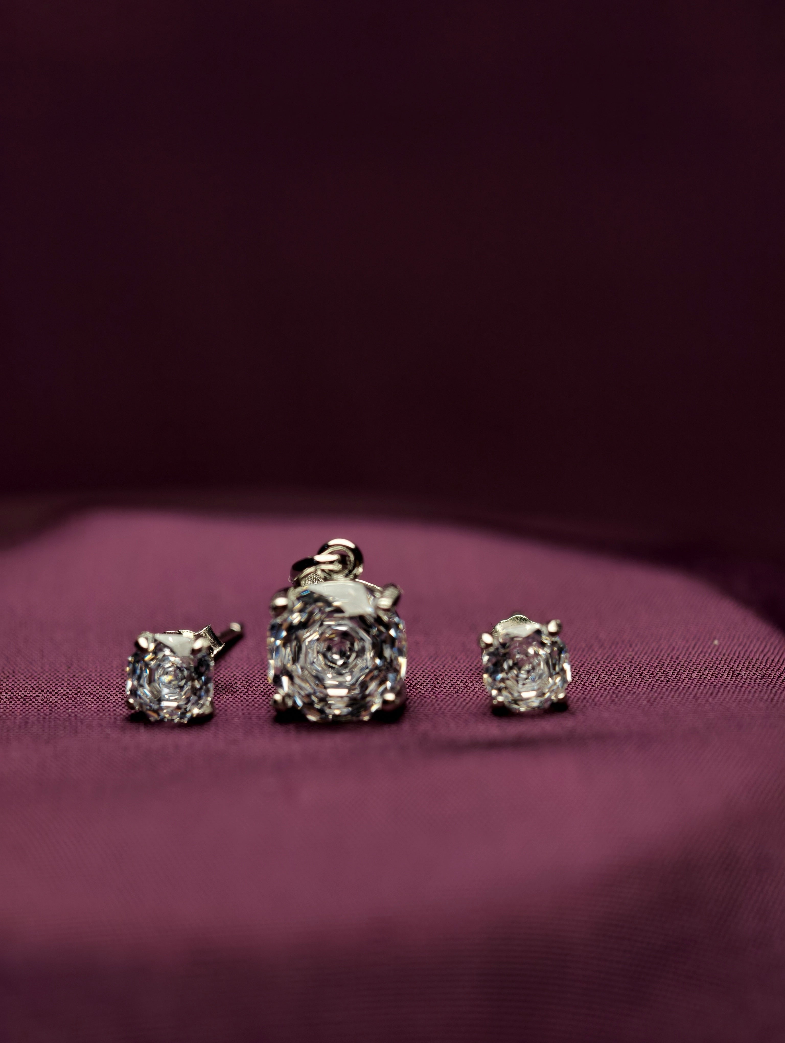 Pendant Set