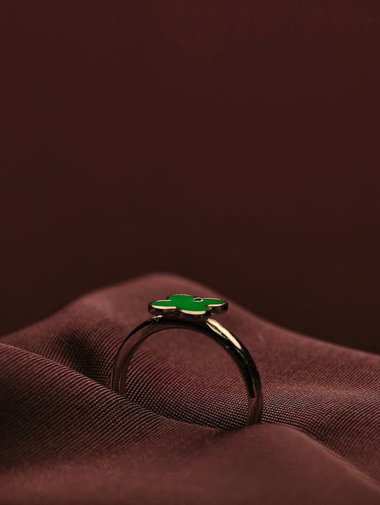 Lucky Clover Minimalist Baby Ring