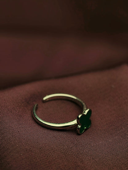 Lucky Clover Minimalist Baby Ring