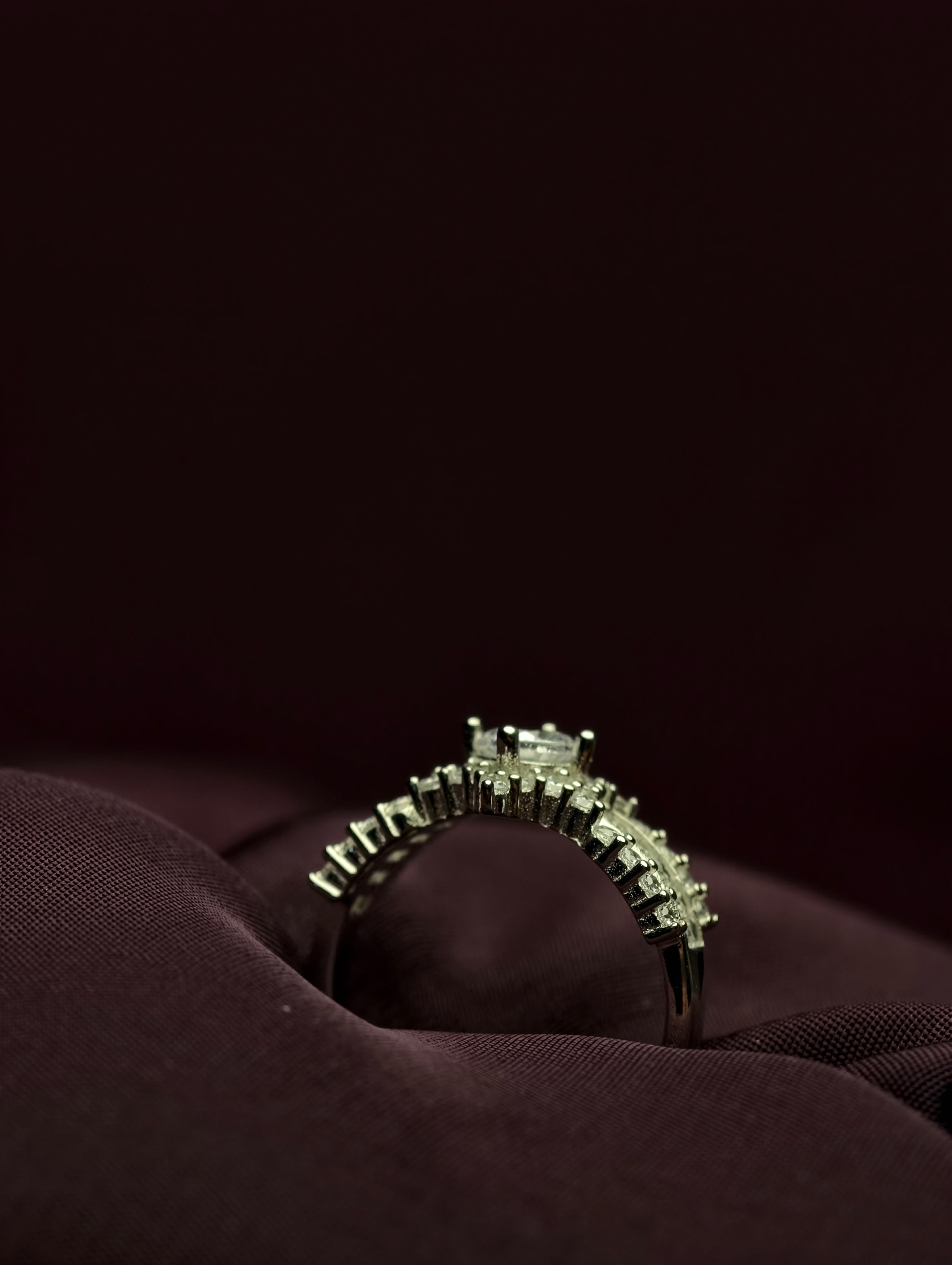 Star Cluster Statement Ring
