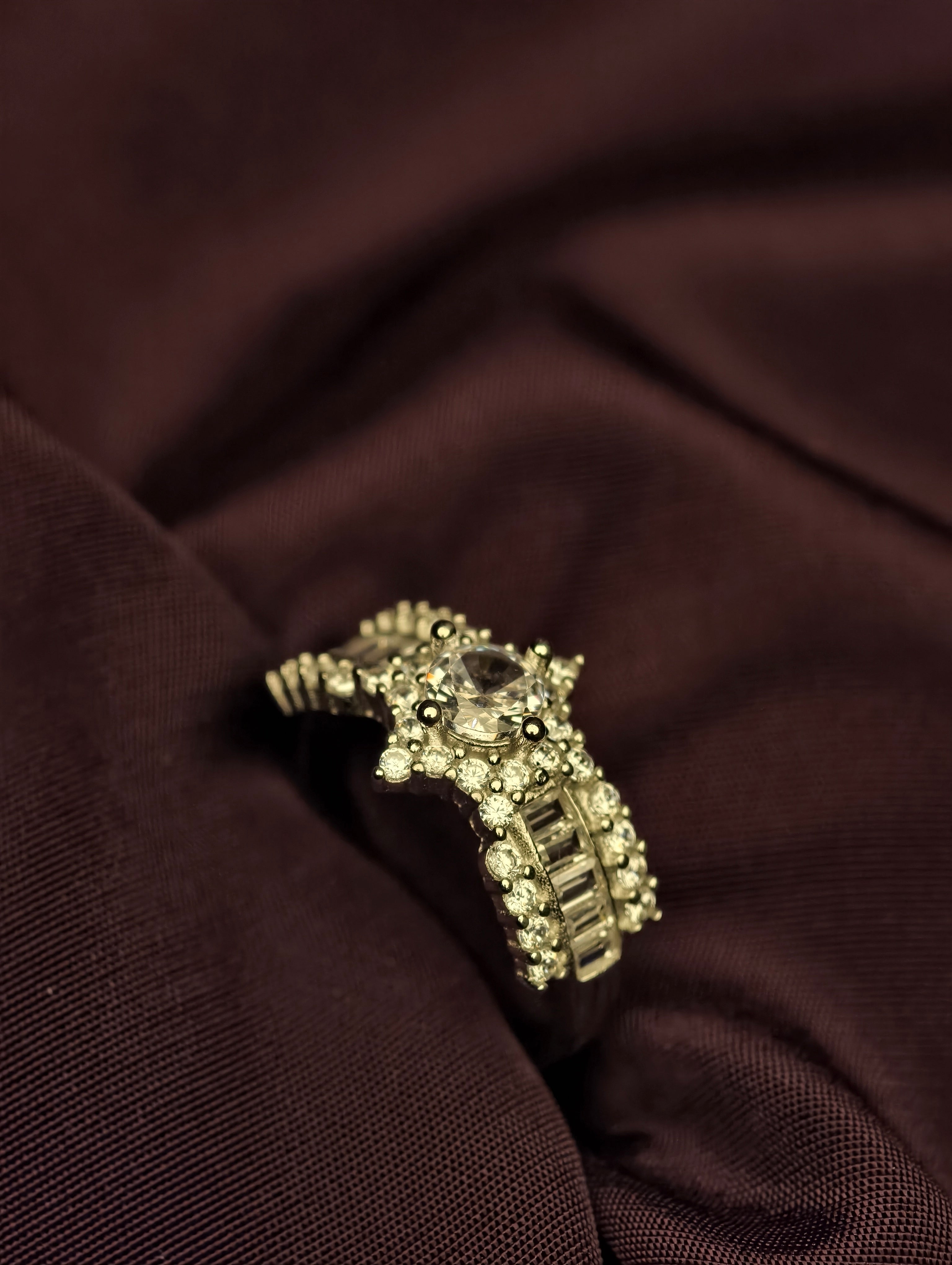 Star Cluster Statement Ring
