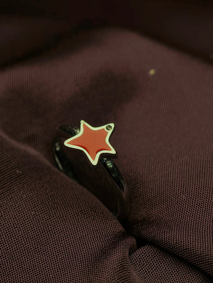 Crimson Star Minimalist Baby Ring