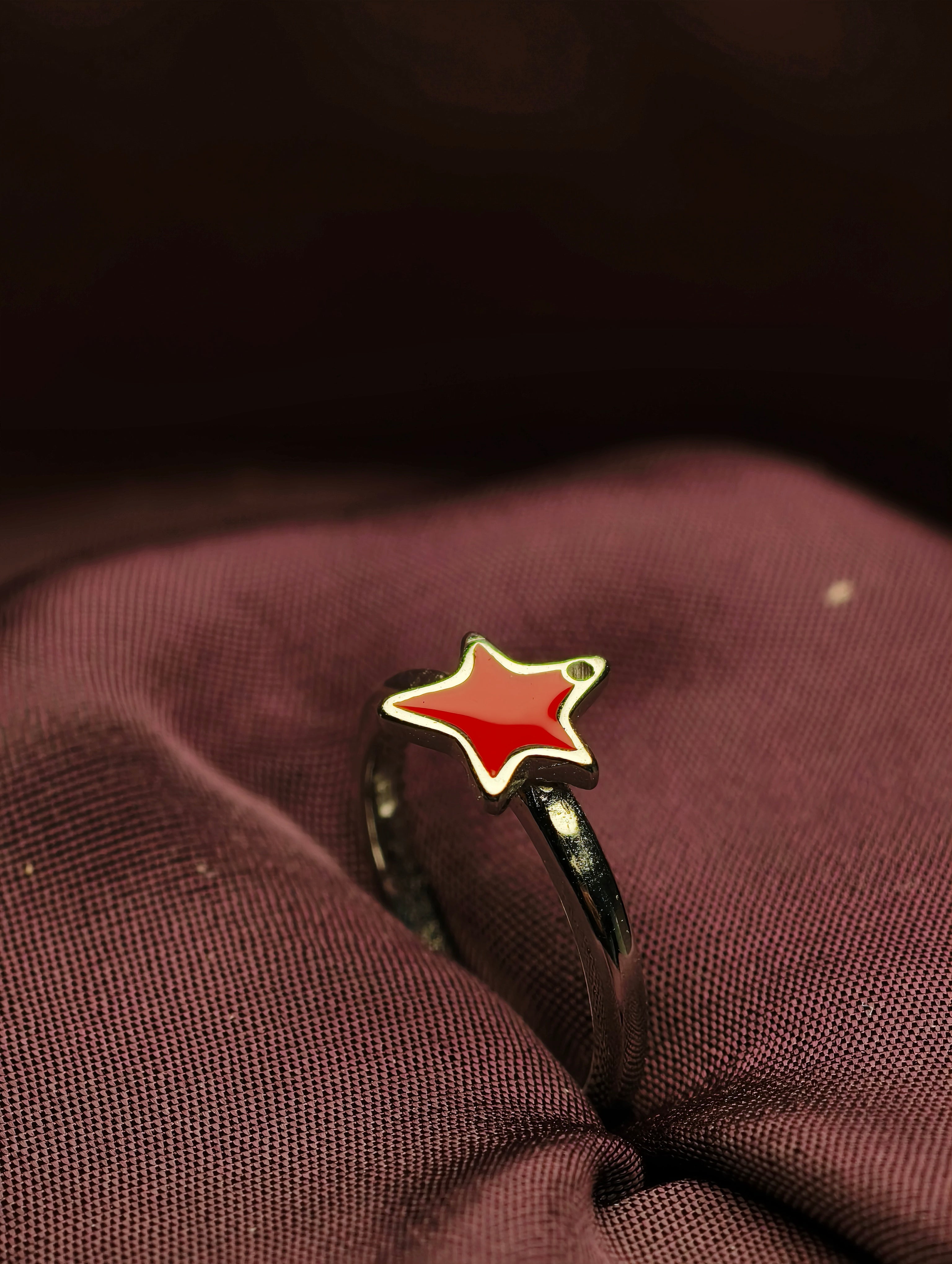 Crimson Star Minimalist Baby Ring