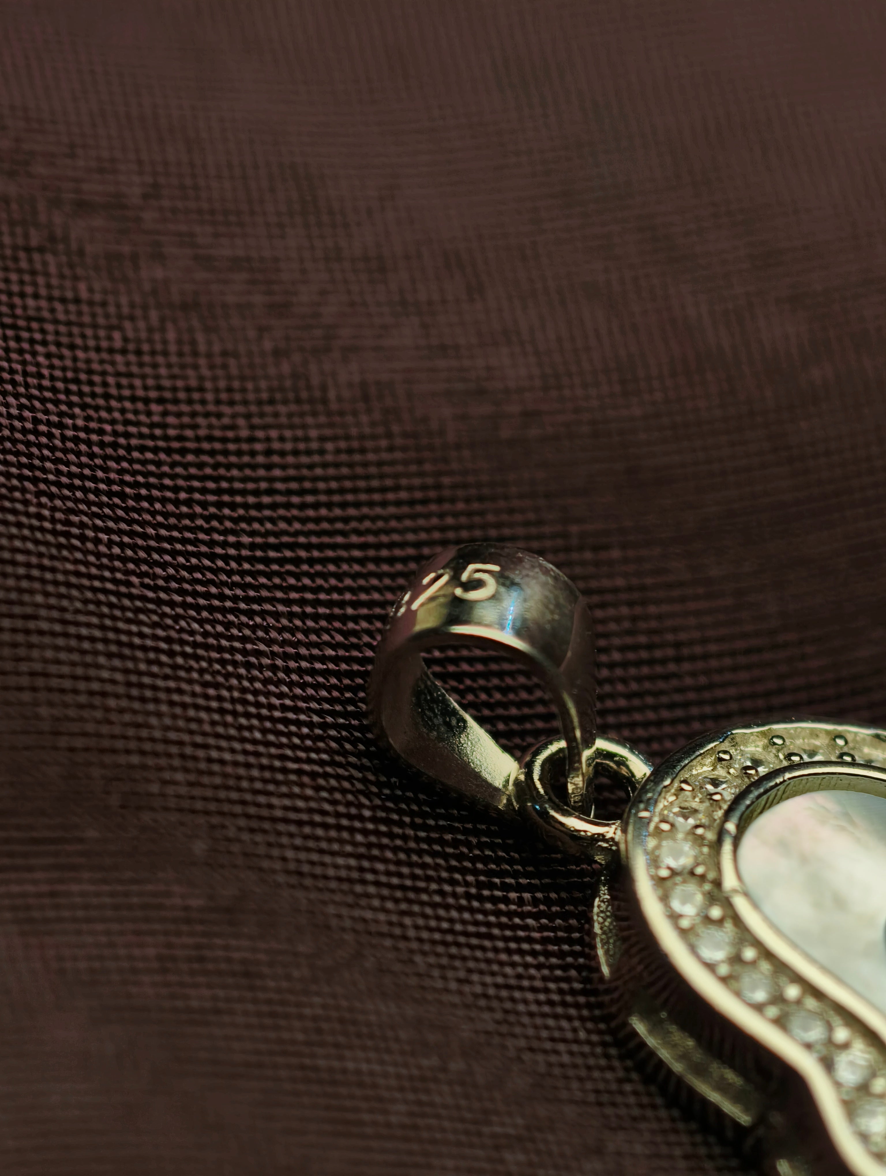 Pendant
